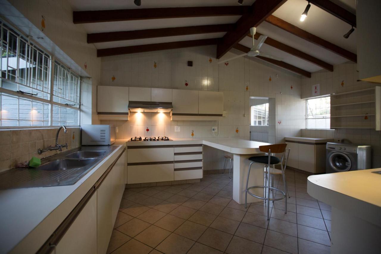 Dynasty Forest Sandown Serviced Apartments & Self Catering Hotel Johannesburg Eksteriør billede